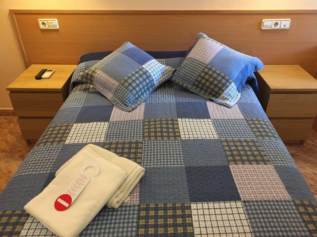 Hostal Rio De Castro Barcelona Eksteriør billede