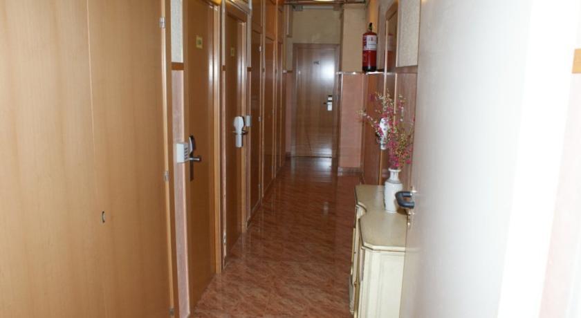 Hostal Rio De Castro Barcelona Eksteriør billede