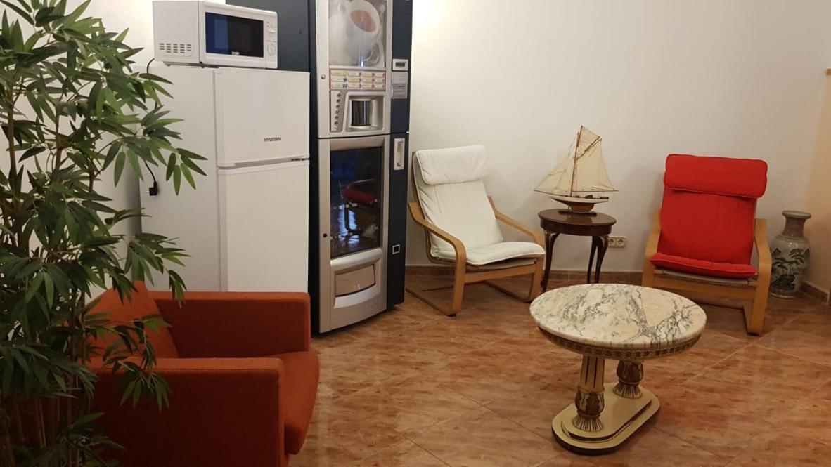 Hostal Rio De Castro Barcelona Eksteriør billede
