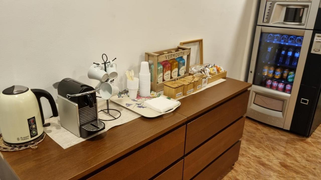 Hostal Rio De Castro Barcelona Eksteriør billede