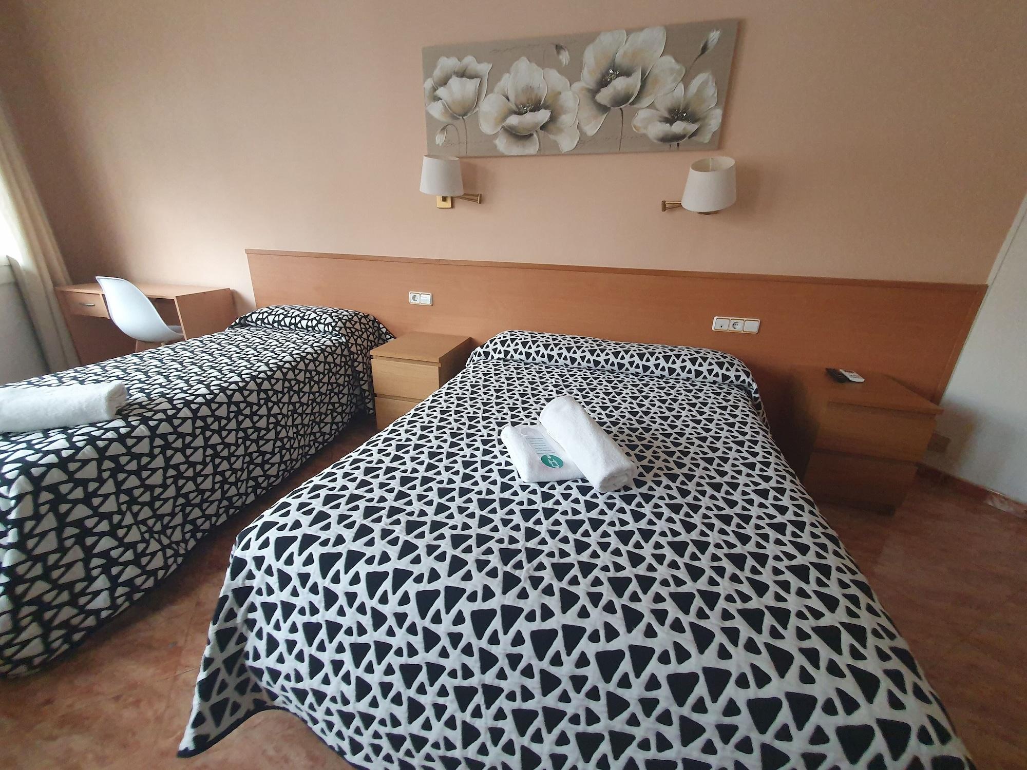 Hostal Rio De Castro Barcelona Eksteriør billede