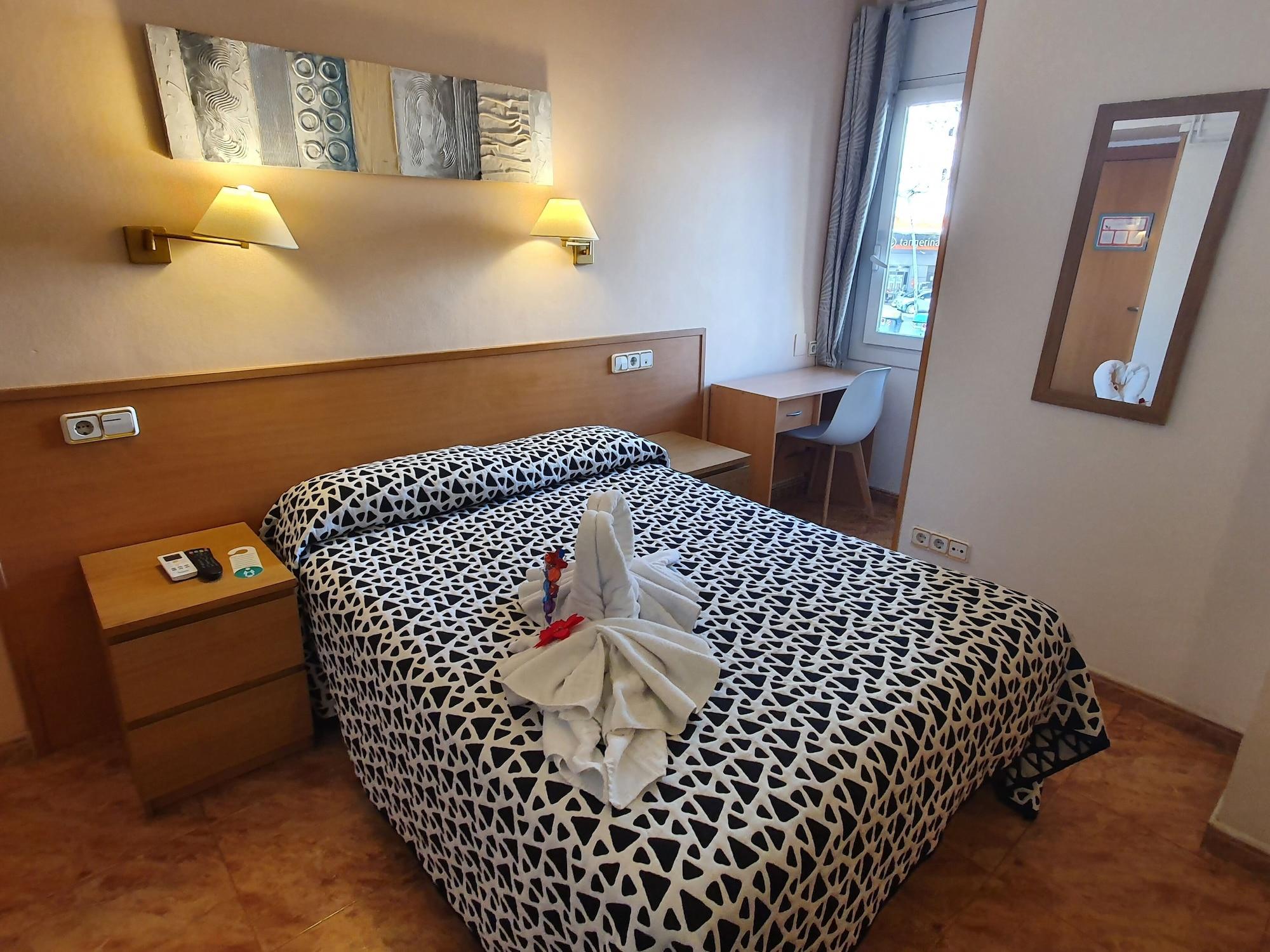 Hostal Rio De Castro Barcelona Eksteriør billede