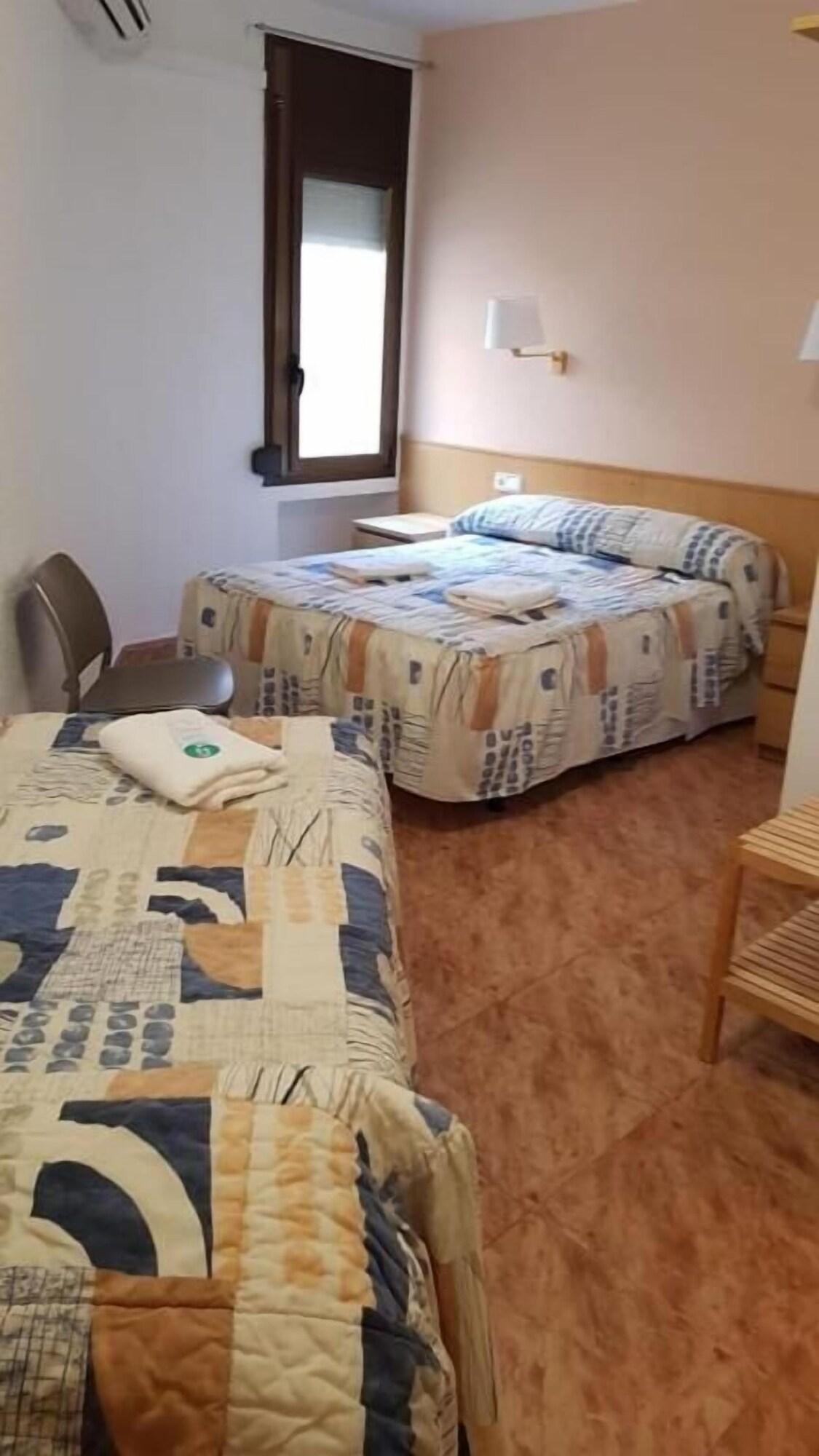 Hostal Rio De Castro Barcelona Eksteriør billede